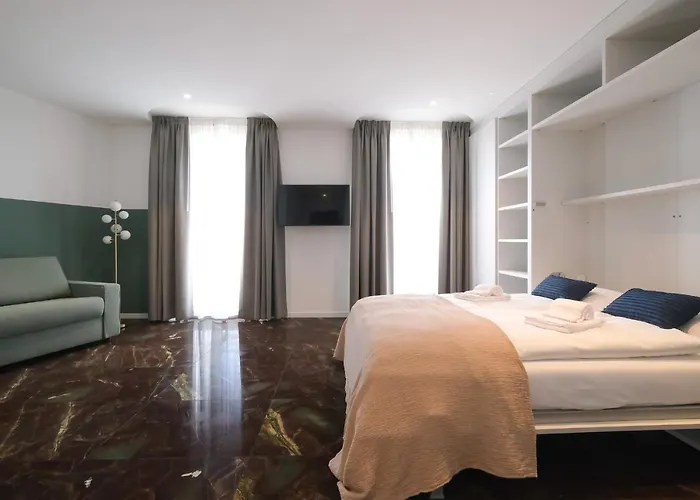 Boutique Piazza Grande *