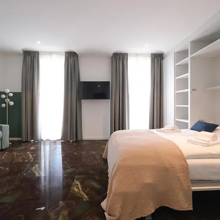 Boutique Piazza Grande *