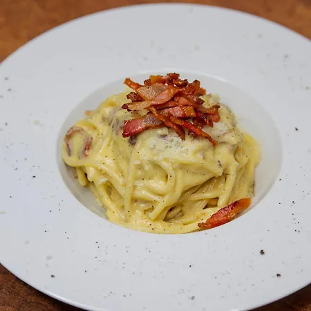 Boutique Piazza Grande Szálloda *